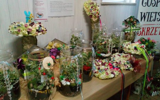 Warsztaty florystyczne w Skrzetuszu - grant LGD